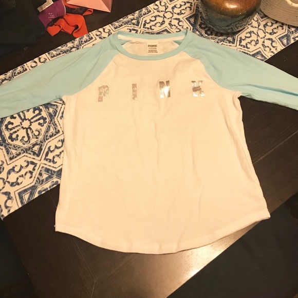 Victoria secret PINK shirt - Picture 3 of 3